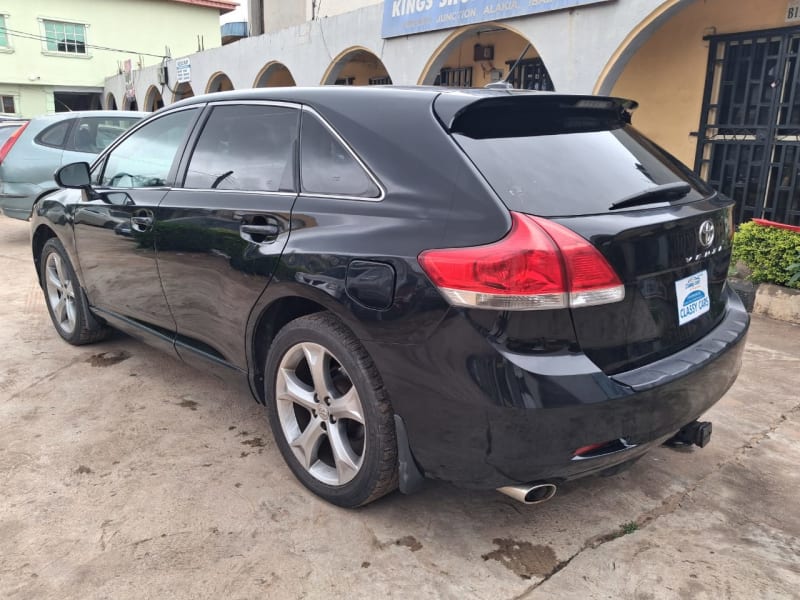 TOYOTA TOYOTA VENZA 2.5 L Hybrid Ibadan South-West