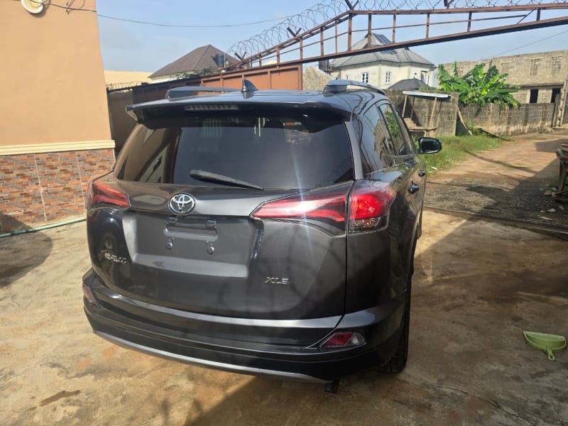 TOYOTA Toyota RAV4 XLE Ikeja