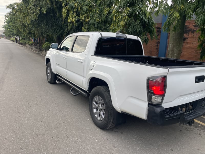 TOYOTA Tacoma SR5 Ikeja