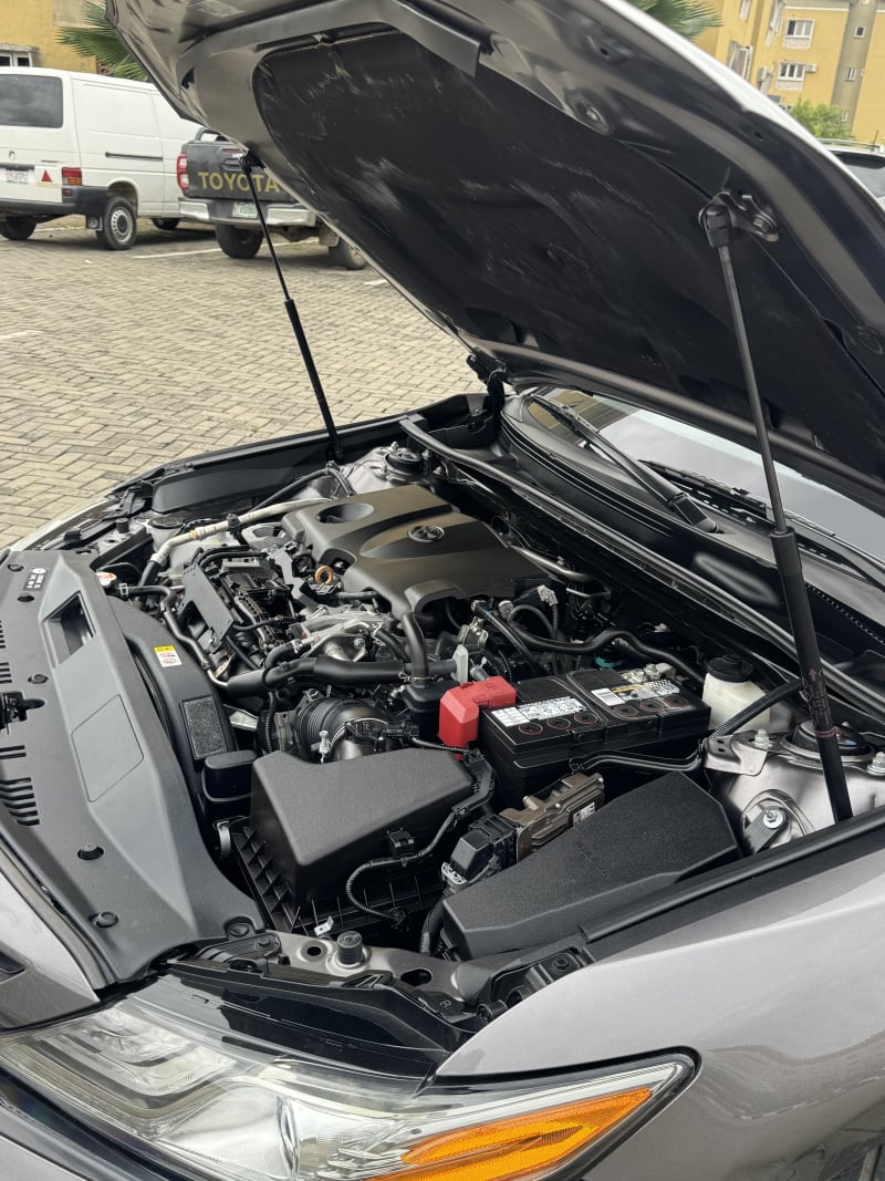 TOYOTA Camry 2.5 L L4 Alimosho