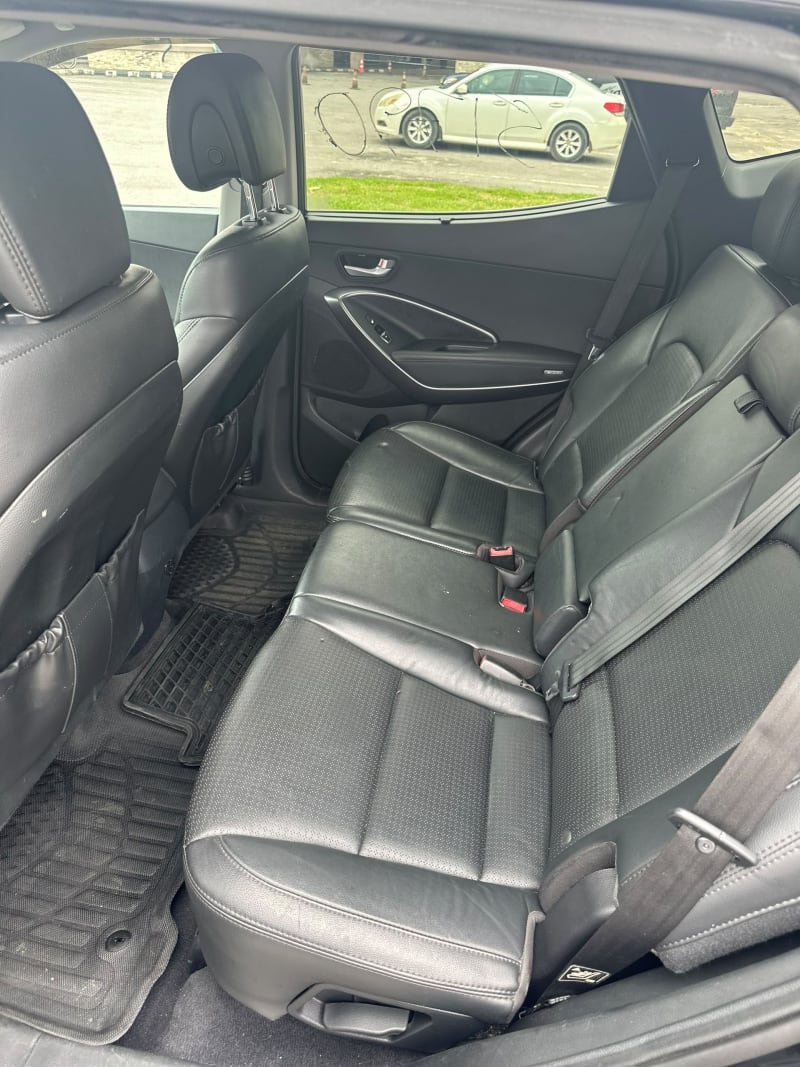 HYUNDAI Santa Fe SE Ikeja