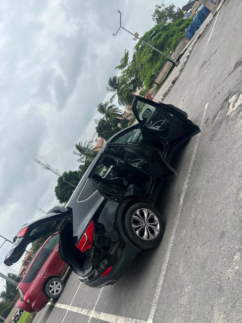 HYUNDAI Santa Fe SE Ikeja