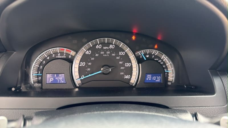 TOYOTA Camry 2.4 L L4 Shagamu