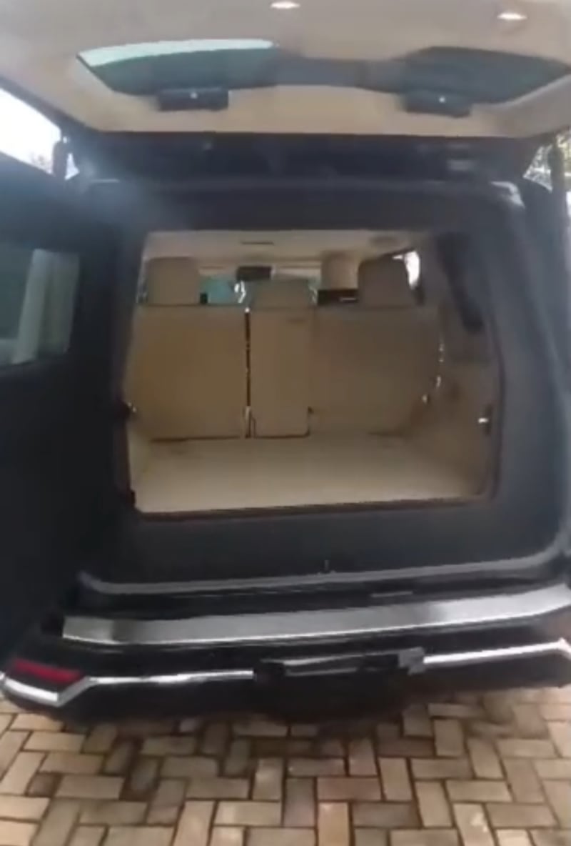 TOYOTA Landcruiser 300 3.5 ZX 4x4 V6 MY23 AT Eti Osa