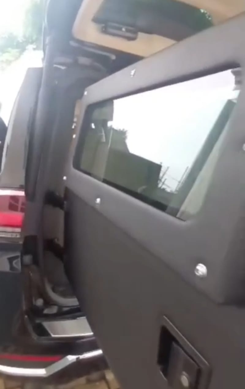 TOYOTA Landcruiser 300 3.5 ZX 4x4 V6 MY23 AT Eti Osa