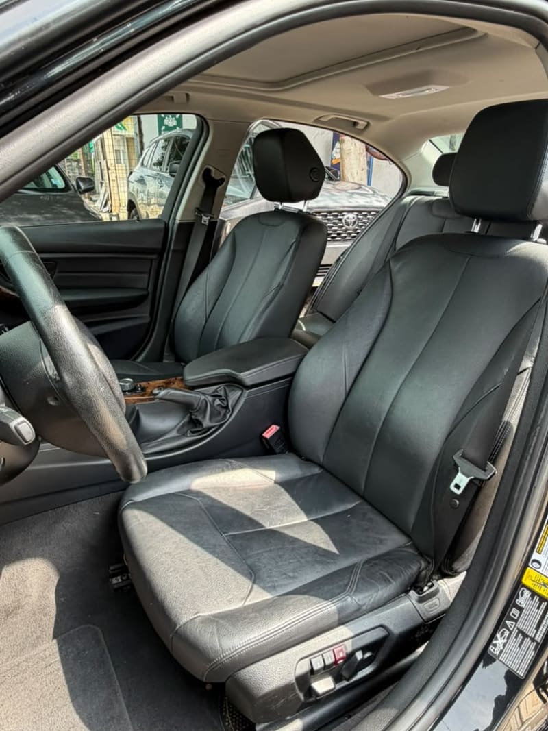 BMW 3 Series 320i Municipal Area Council