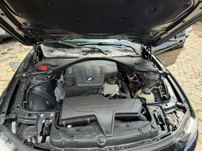BMW 3 Series 320i Municipal Area Council