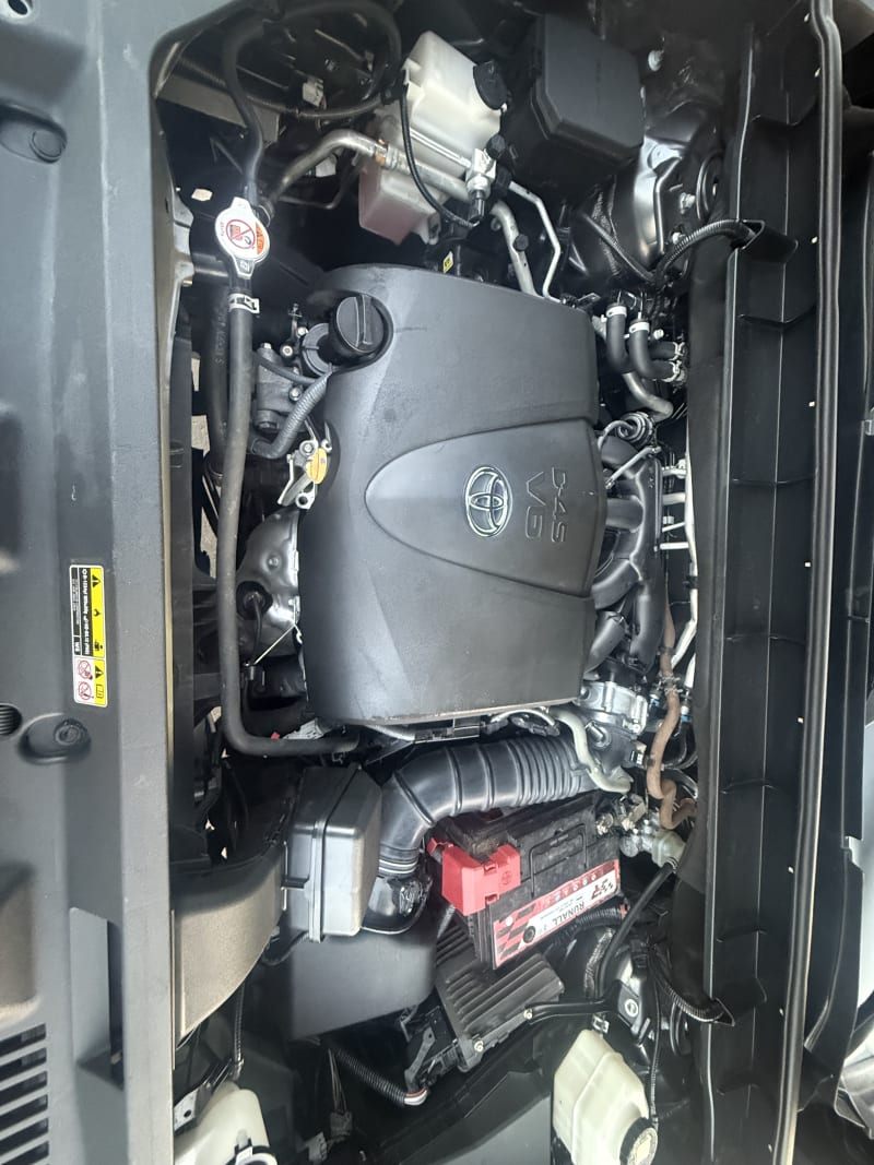 TOYOTA Highlander XLE Municipal Area Council