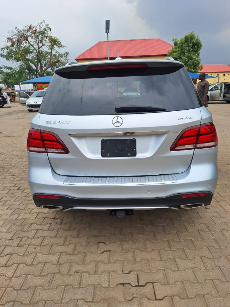 MERCEDES-BENZ GLE 400 4MATIC 9G-Tronic Municipal Area Council