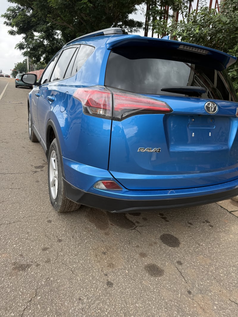 TOYOTA RAV4 LE Municipal Area Council