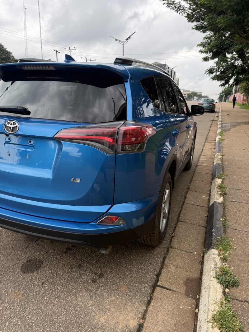 TOYOTA RAV4 LE Municipal Area Council