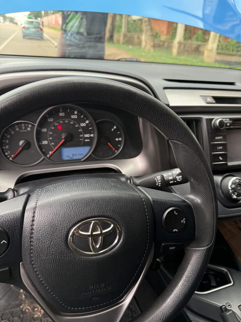 TOYOTA RAV4 LE Municipal Area Council