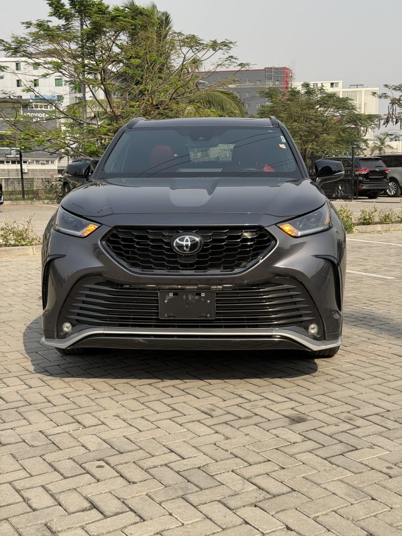 2023 TOYOTA Toyota Highlander XSE