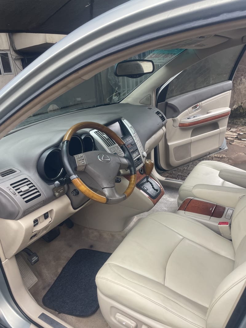 LEXUS RX 330 Ikeja