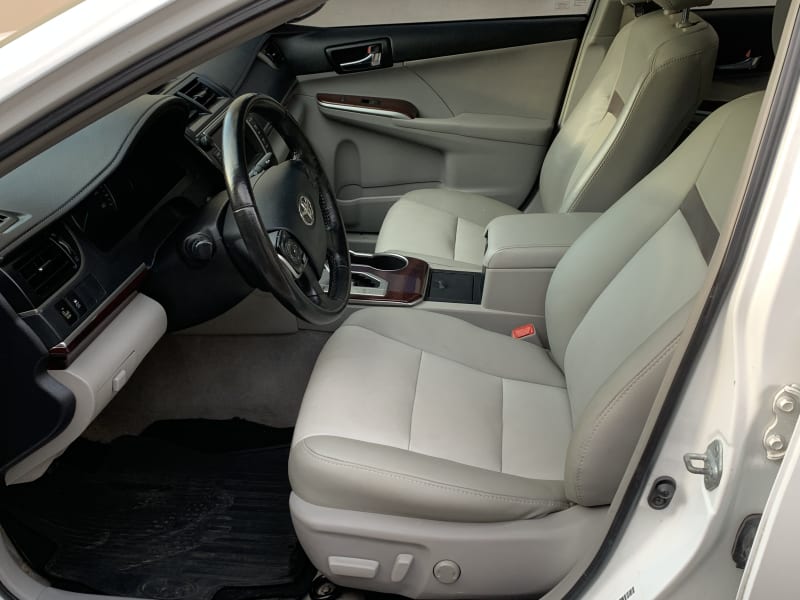 TOYOTA Camry XLE Eti Osa