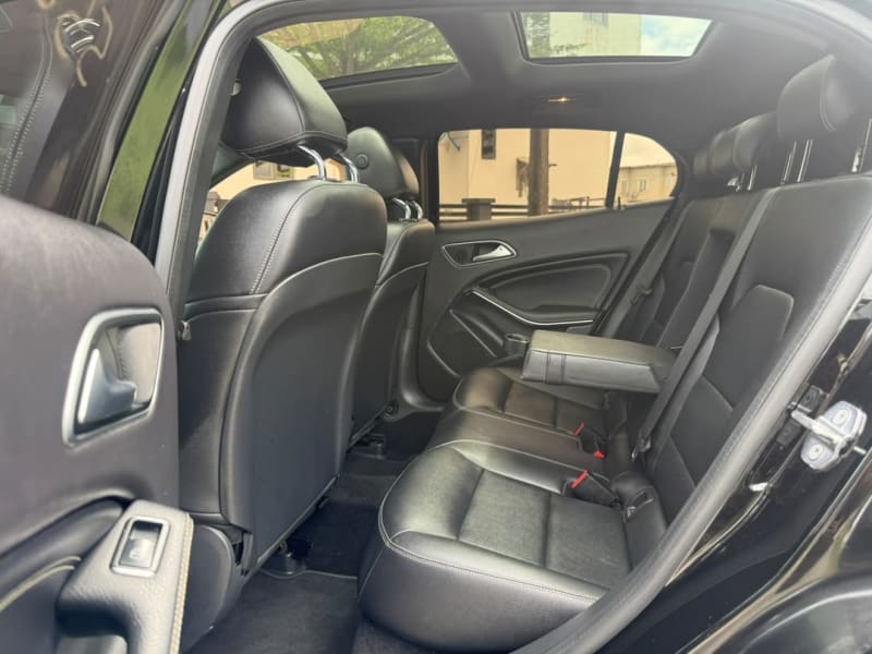 MERCEDES-BENZ AMG GLA 35 Eti Osa