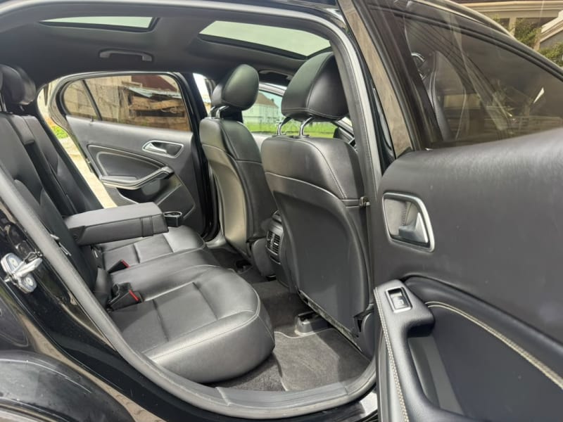 MERCEDES-BENZ AMG GLA 35 Eti Osa