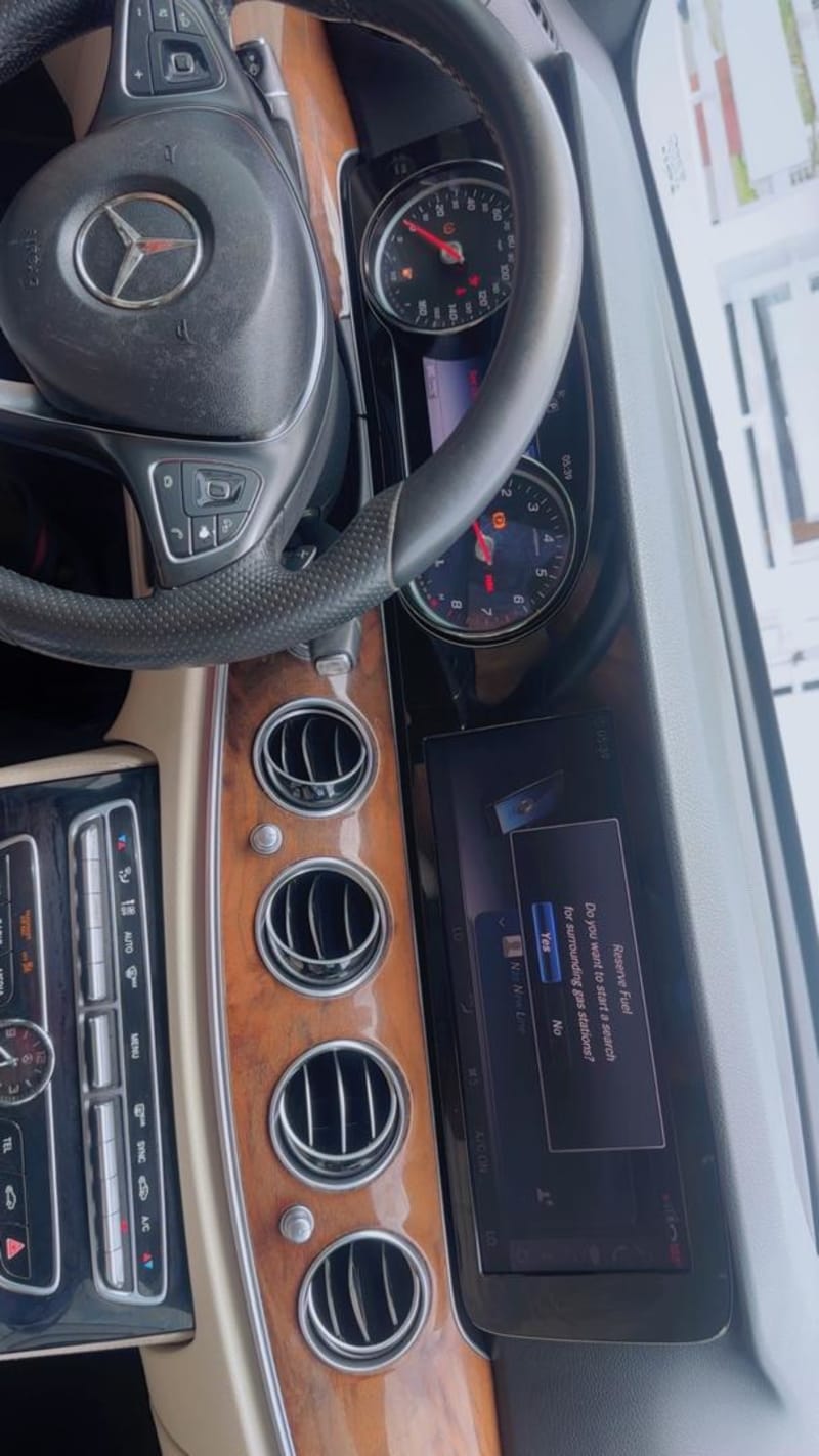 MERCEDES-BENZ E-Class E 300 Eti Osa