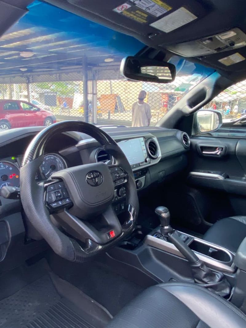 TOYOTA Tacoma TRD Sport Eti Osa