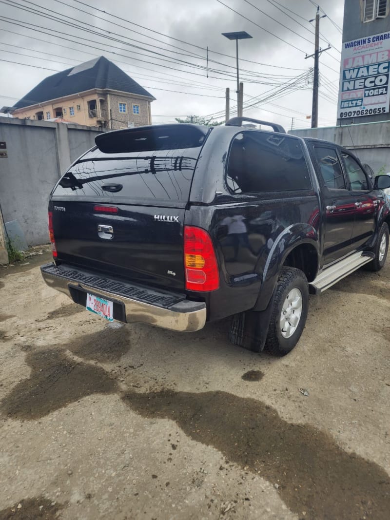 TOYOTA Hilux 3.0 L Diesel Oshodi-Isolo