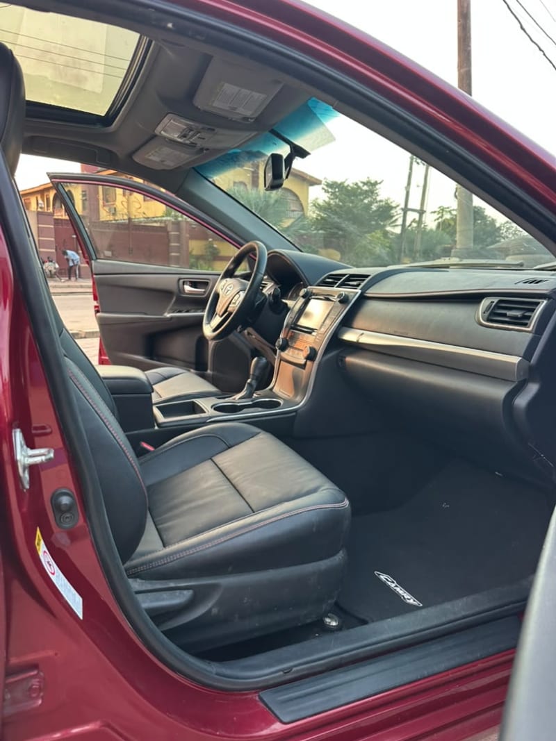 TOYOTA Camry 2.5 L L4 Shomolu