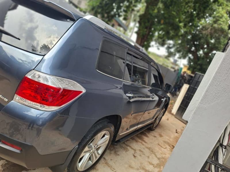 TOYOTA Highlander Limited Shomolu