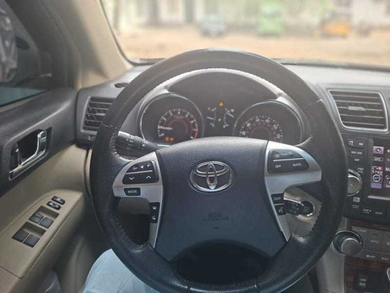 TOYOTA Highlander Limited Shomolu