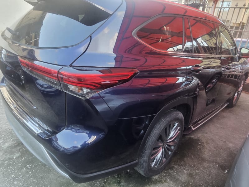 TOYOTA Highlander Platinum Shomolu