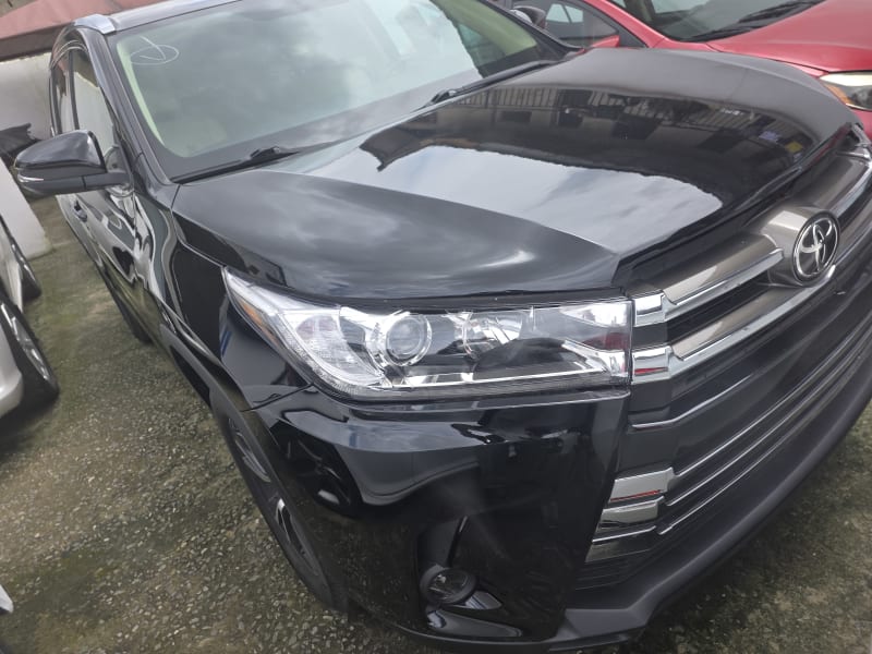 TOYOTA Highlander XLE Shomolu