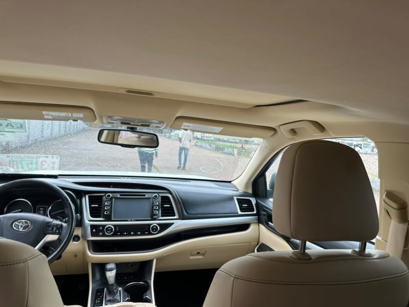 TOYOTA Highlander XLE Shomolu