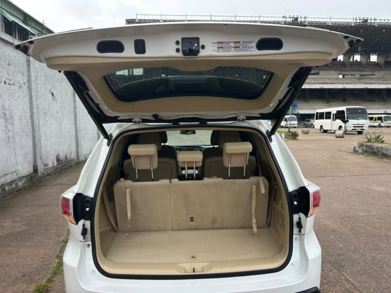 TOYOTA Highlander XLE Shomolu