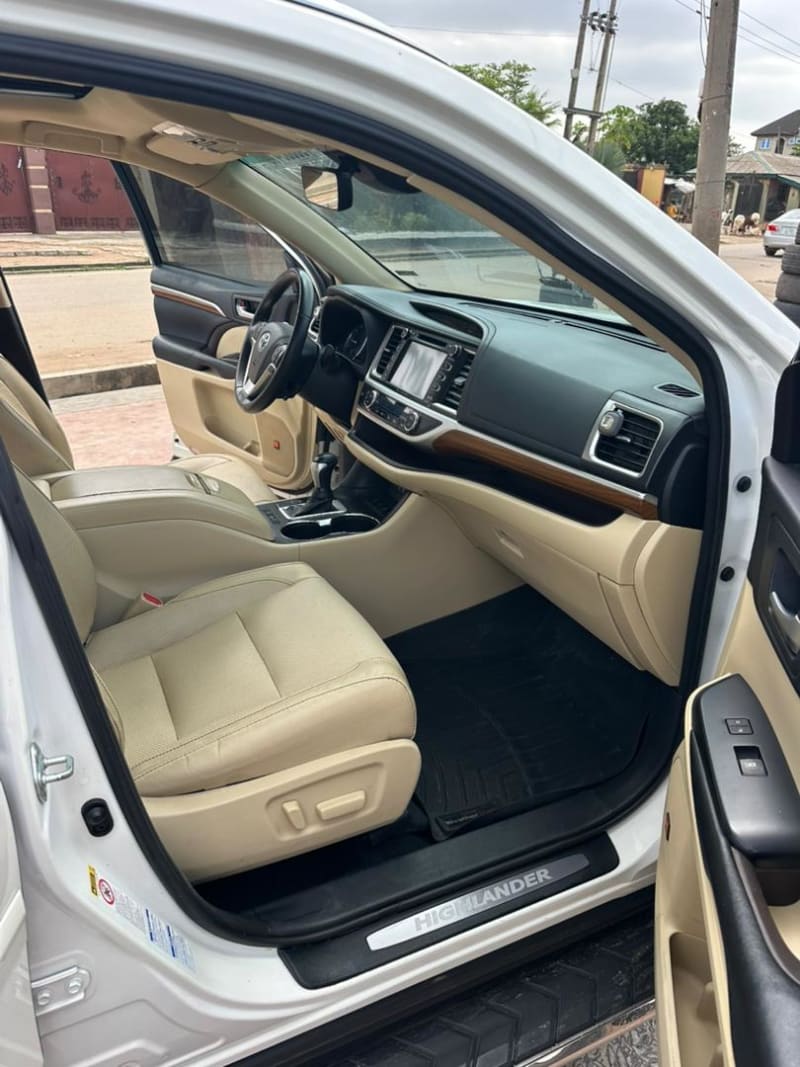 TOYOTA Highlander Limited Shomolu