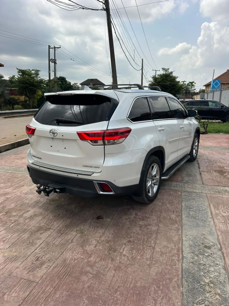 TOYOTA Highlander Limited Shomolu