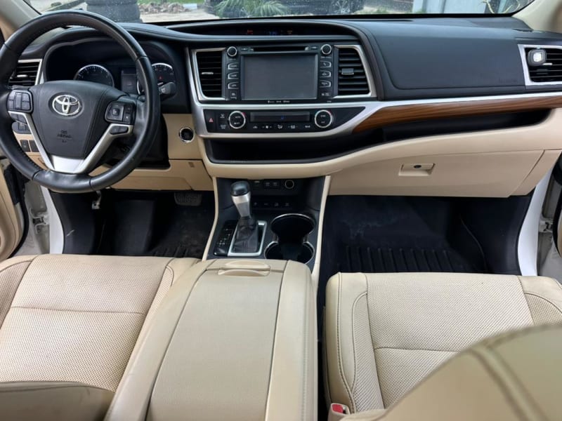 TOYOTA Highlander Limited Shomolu