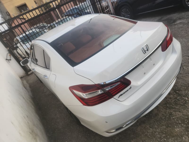 HONDA Accord 2.0 AT Shomolu