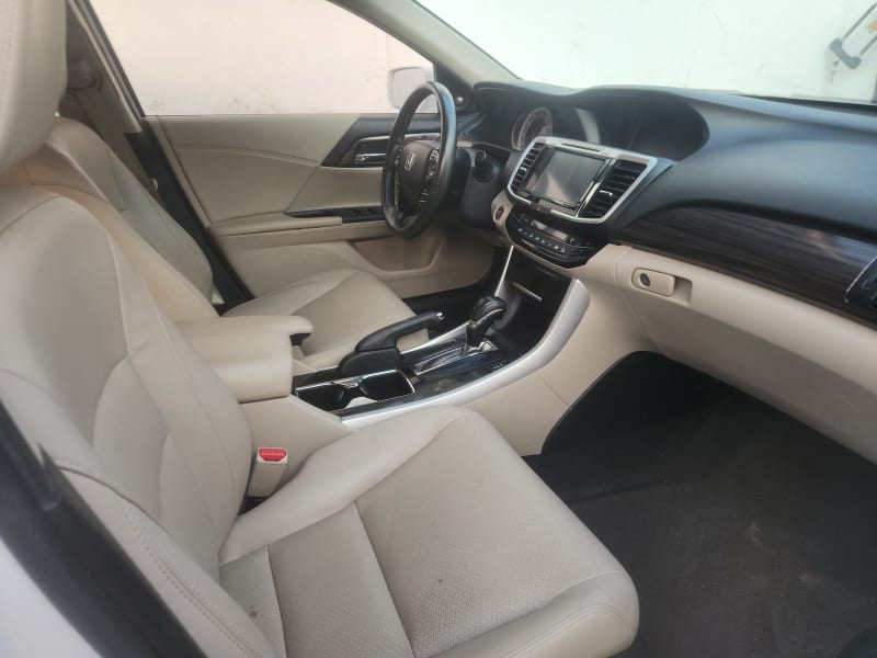 HONDA Accord 2.0 AT Shomolu