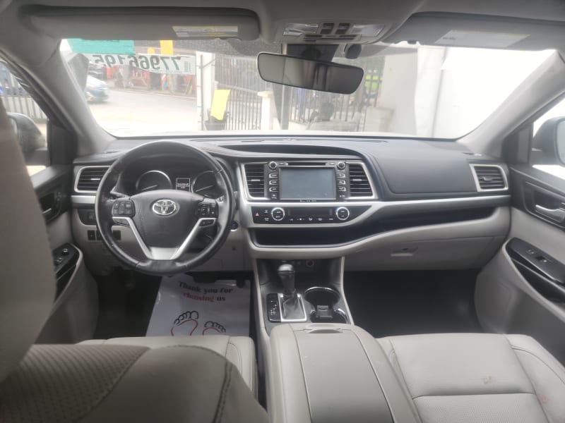 TOYOTA Highlander Platinum Shomolu