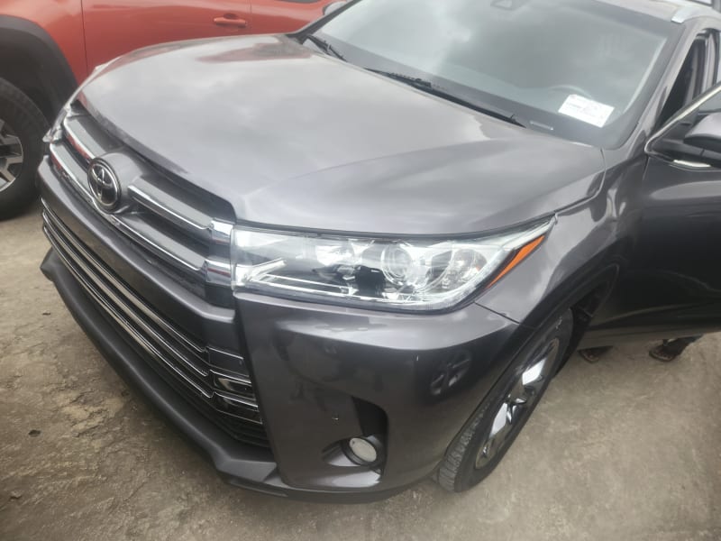 TOYOTA Highlander Platinum Shomolu