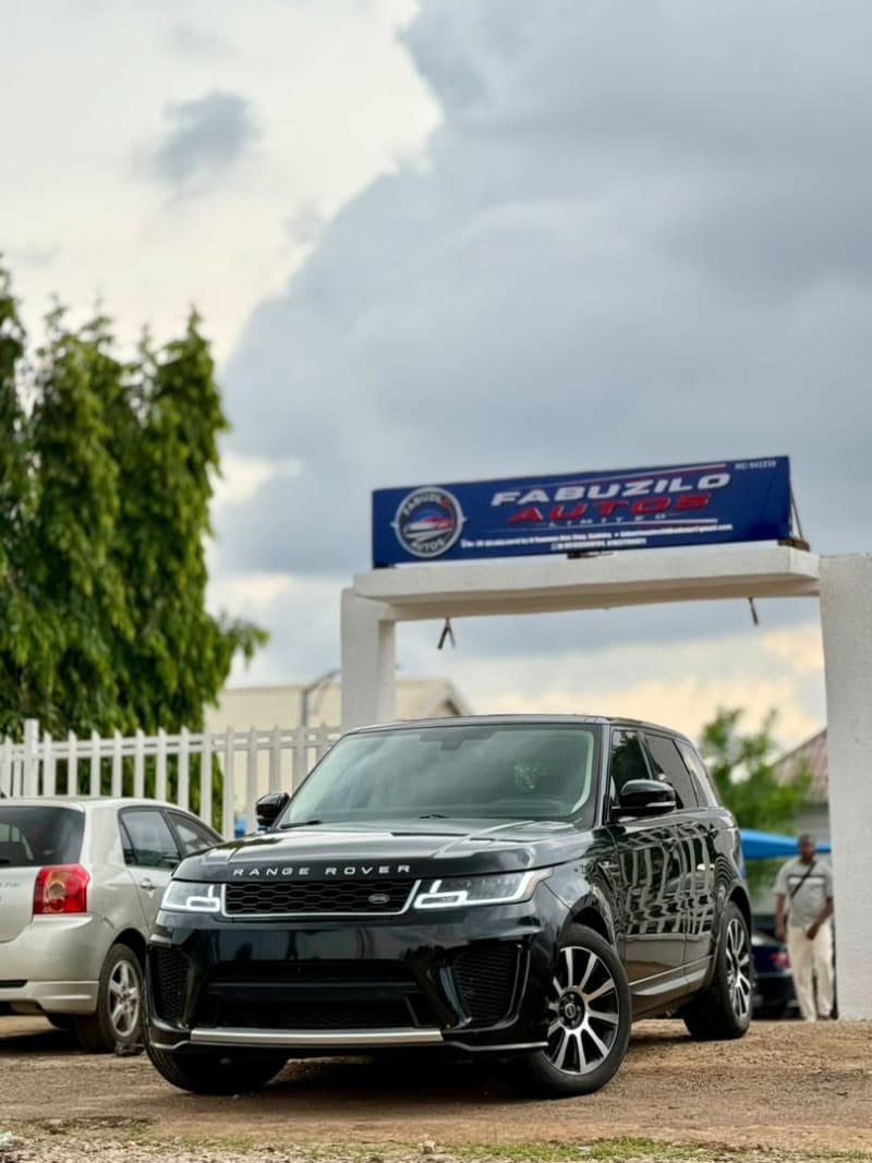 LAND ROVER L-R Range Rover Sport 2.0 221kW HSE 4x4 MY19 AT Kaduna North