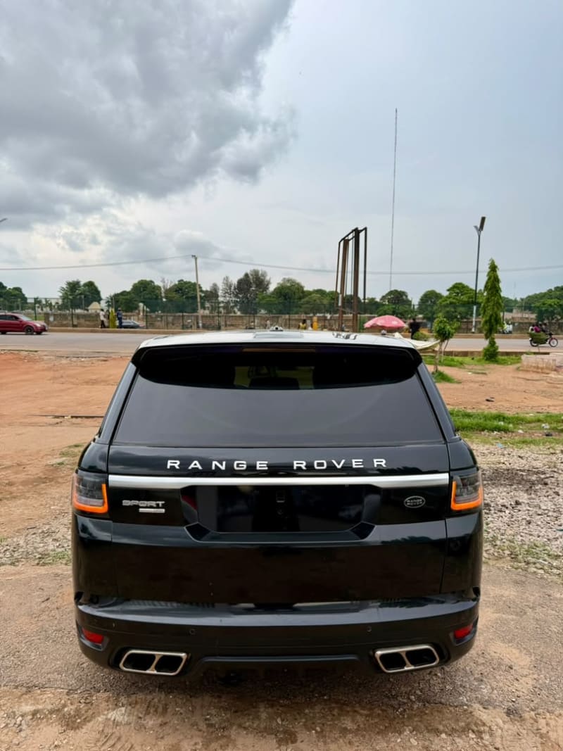 LAND ROVER L-R Range Rover Sport 2.0 221kW HSE 4x4 MY19 AT Kaduna North
