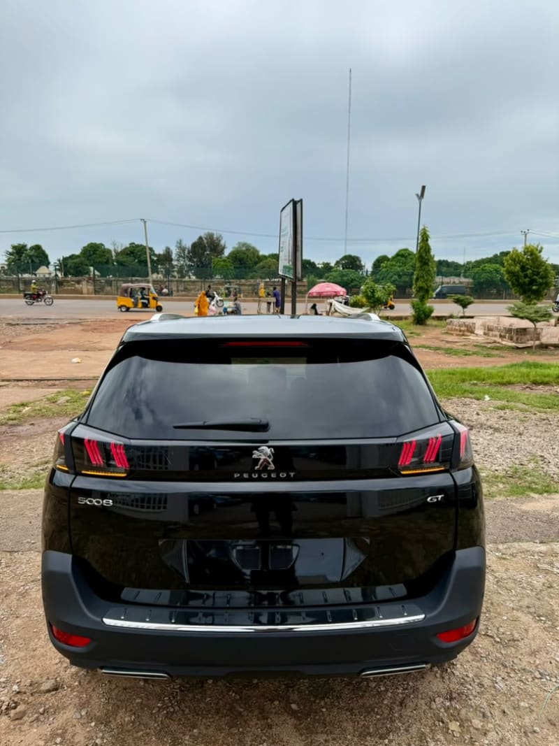 PEUGEOT 5008 GT-Line 1.6 THP 121kW MY22 AT Kaduna North