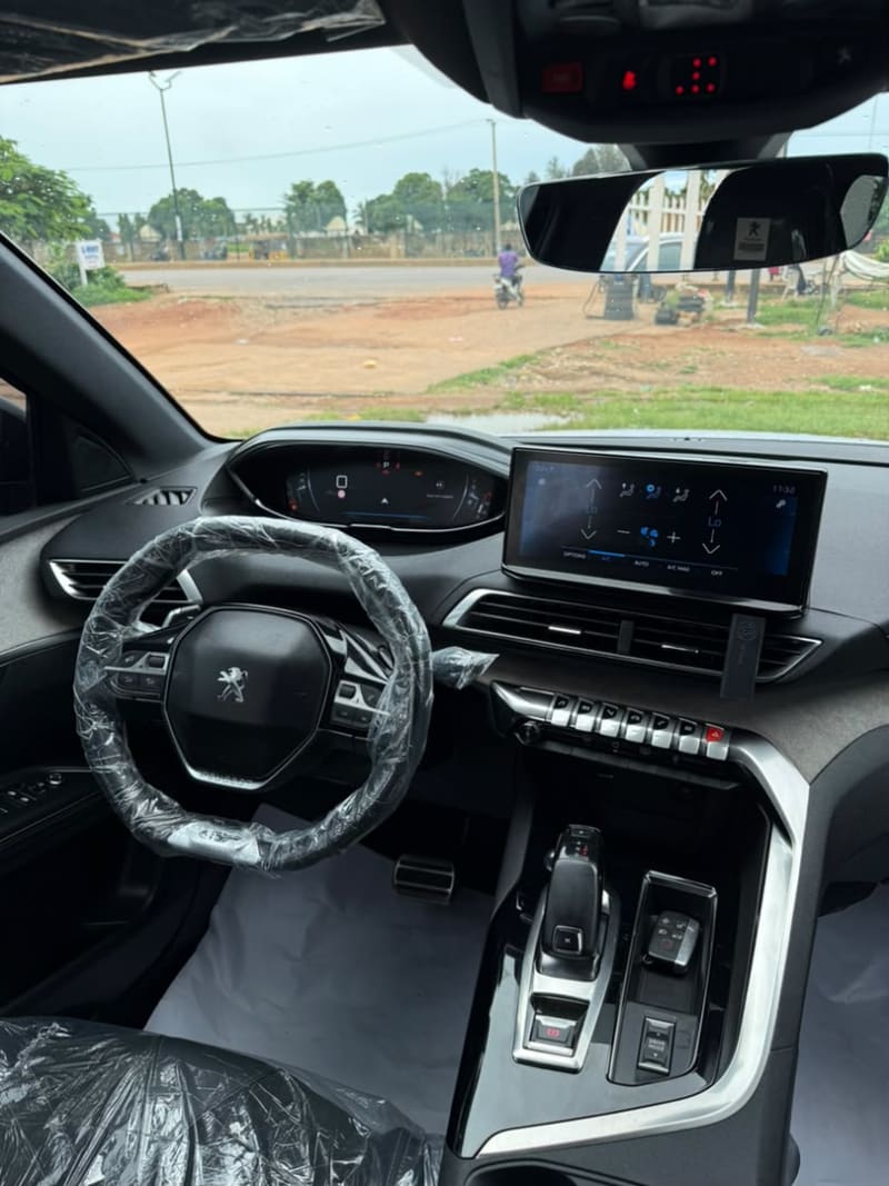 PEUGEOT 5008 GT-Line 1.6 THP 121kW MY22 AT Kaduna North