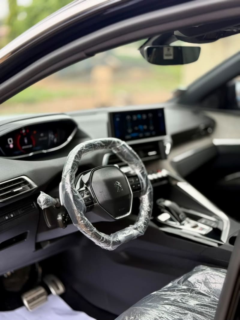 PEUGEOT 5008 GT-Line 1.6 THP 121kW MY22 AT Kaduna North