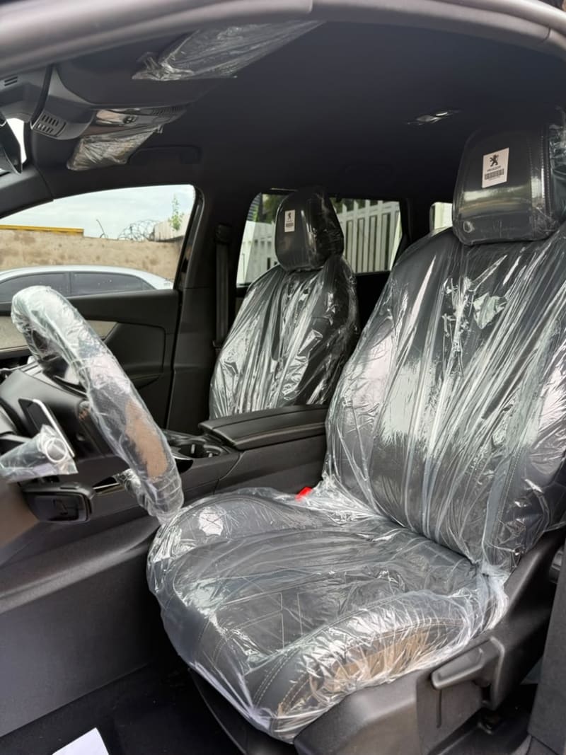 PEUGEOT 5008 GT-Line 1.6 THP 121kW MY22 AT Kaduna North