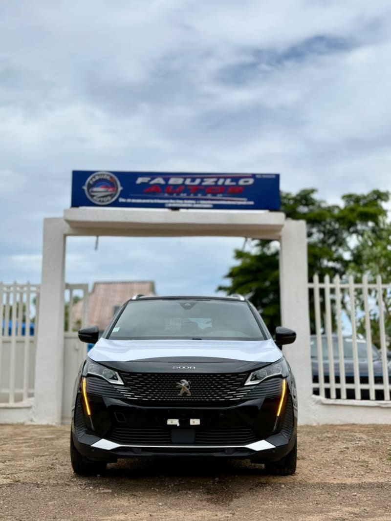 PEUGEOT 5008 GT-Line 1.6 THP 121kW MY22 AT Kaduna North