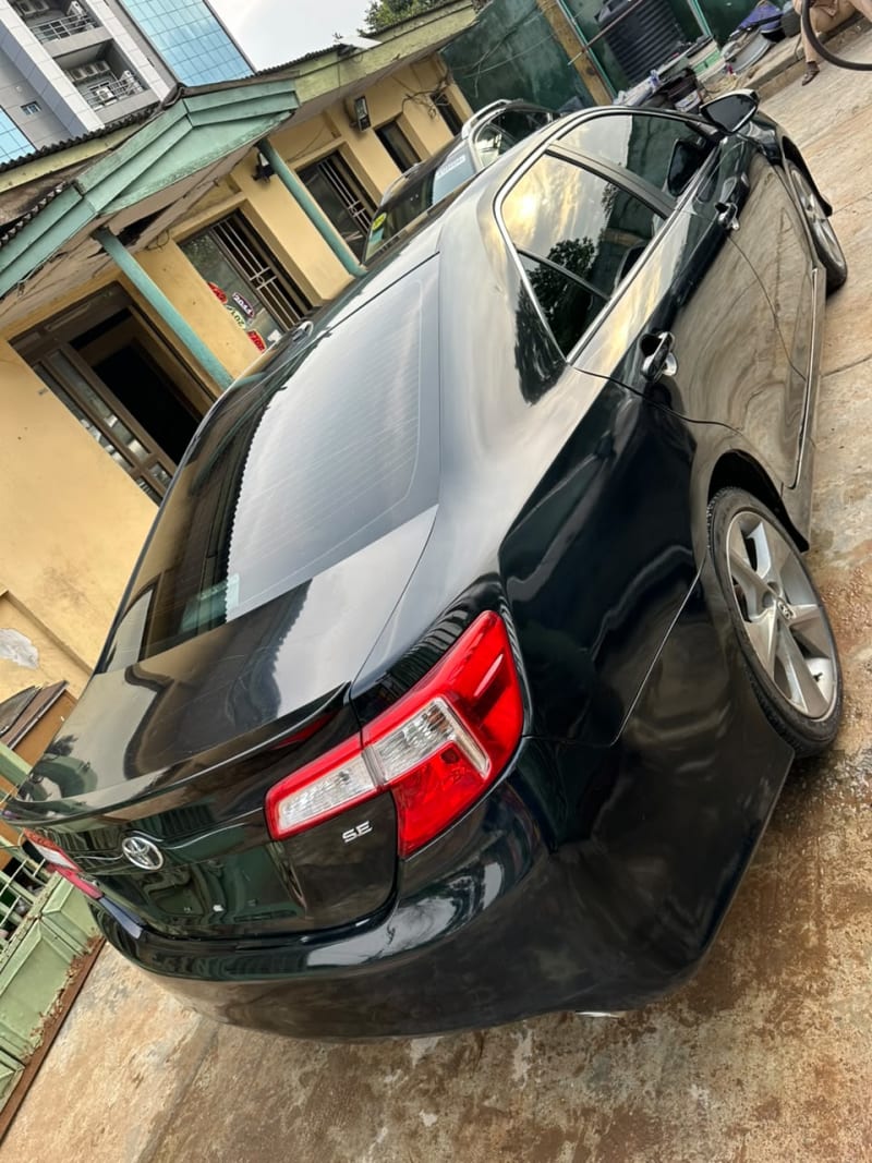 TOYOTA Camry 2.2 L L4 Shomolu