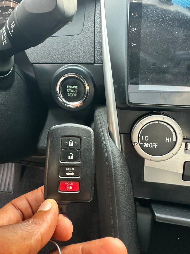 TOYOTA Camry 2.2 L L4 Shomolu