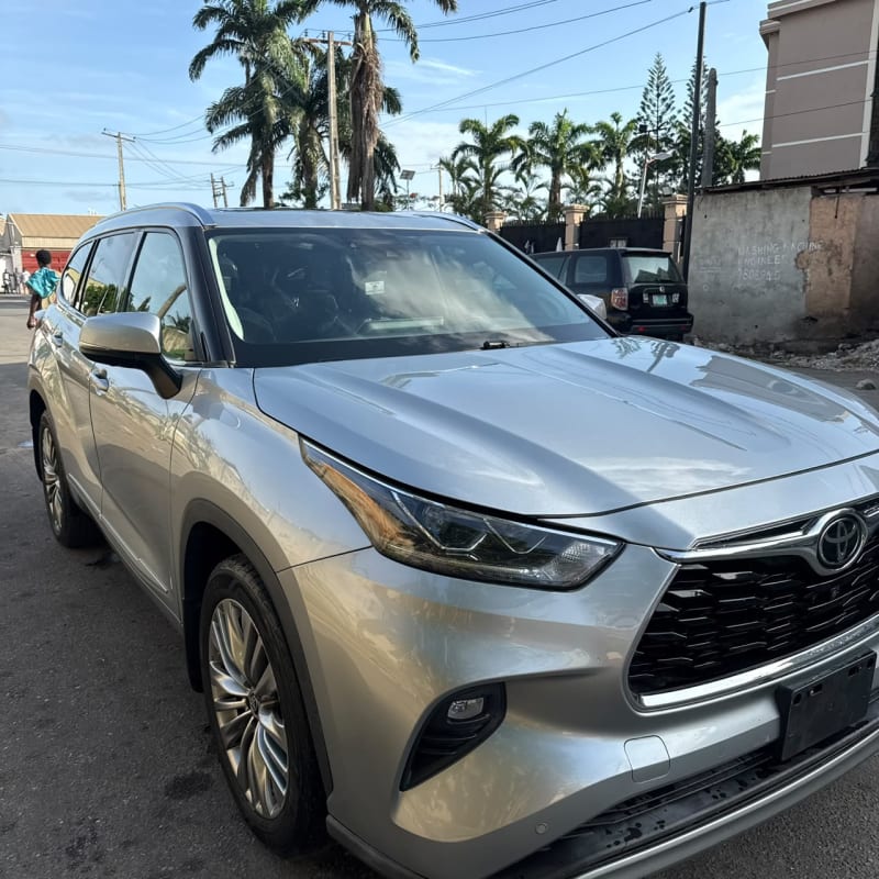 TOYOTA Highlander Platinum Shomolu