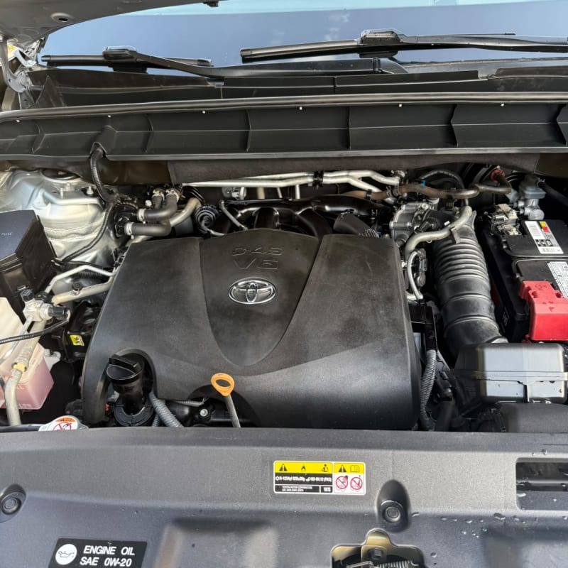 TOYOTA Highlander Platinum Shomolu