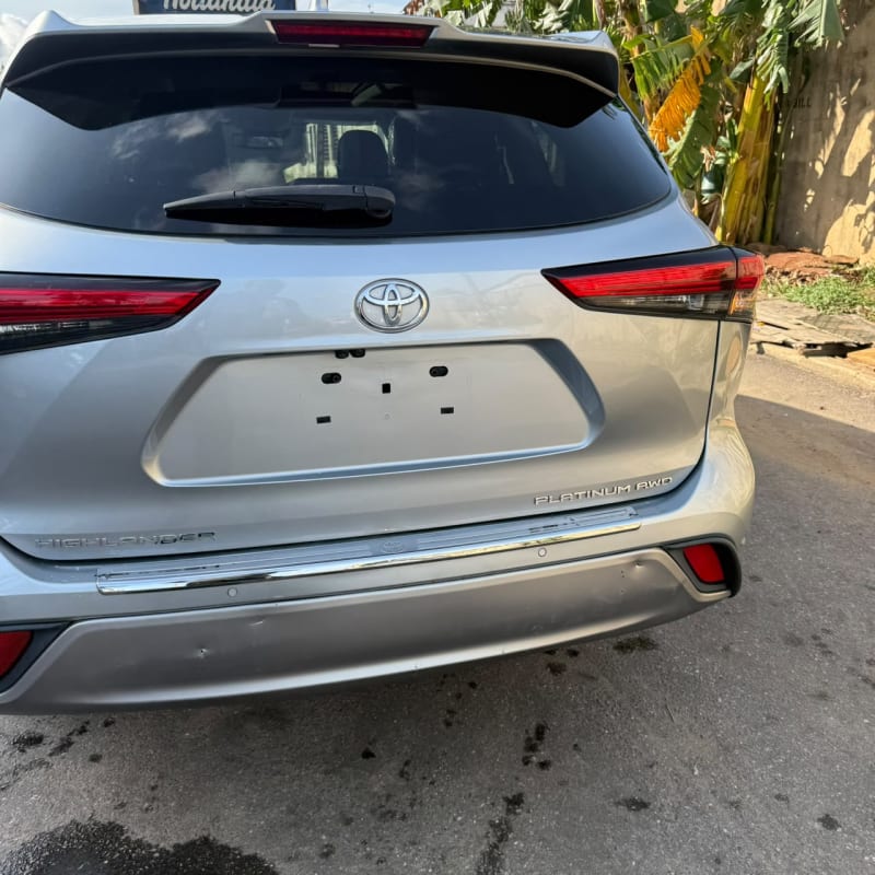 TOYOTA Highlander Platinum Shomolu